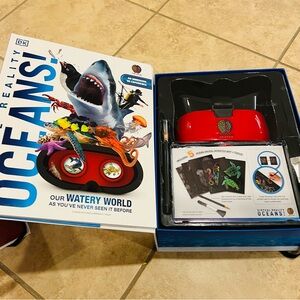 Virtual Reality Oceans Set - Red